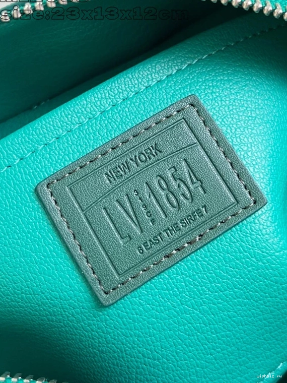 WIS LOUIS DOPP bag-23*13*12CM KIT LOCKER VUITTON 0223